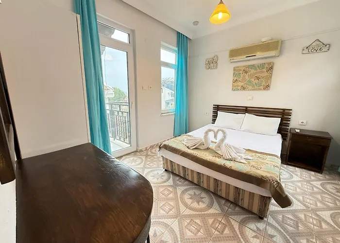 Moonstar Ayyildiz Oludeniz