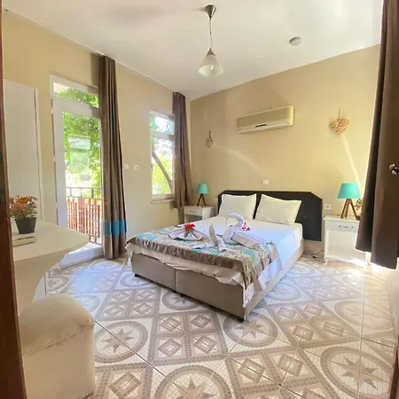 Oeluedeniz Ayyildiz Homestay