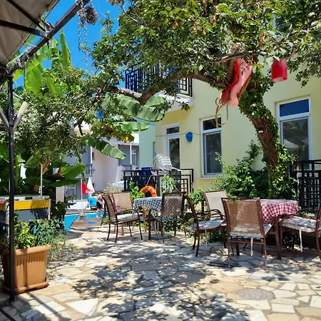 Homestay Oeluedeniz Ayyildiz *