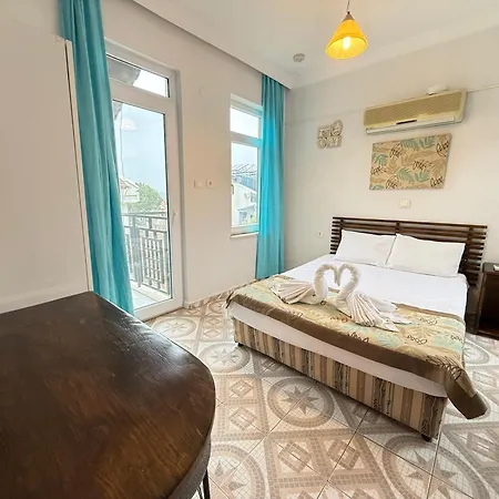 Moonstar Ayyildiz Ölüdeniz